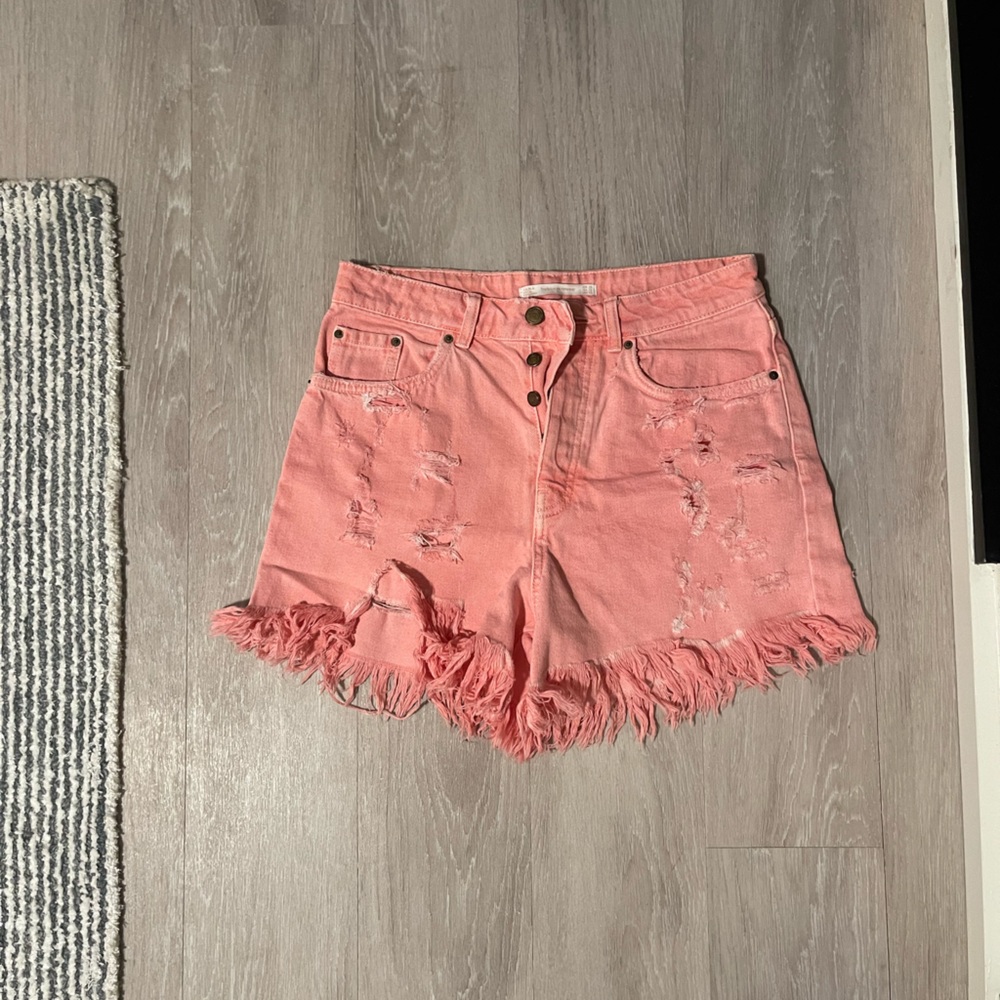 Zara - distressed- size 6